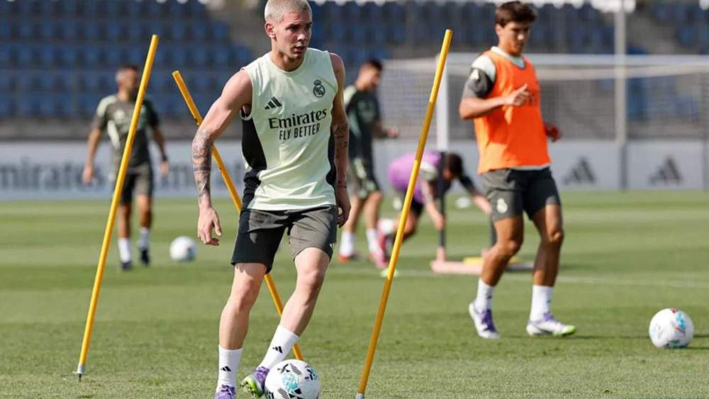 franco mastantuono entreno valdebebas franco mastantuono entreno valdebebas