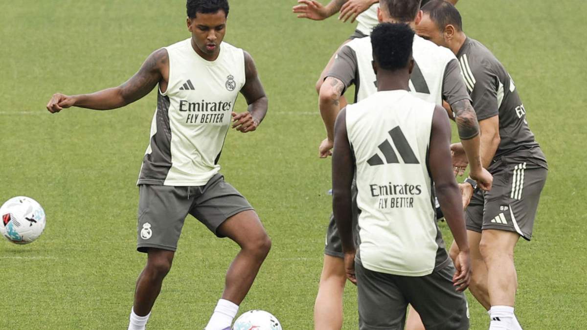 Rodrygo Goes, durante un entrenamiento reciente del Real Madrid en Valdebebas.