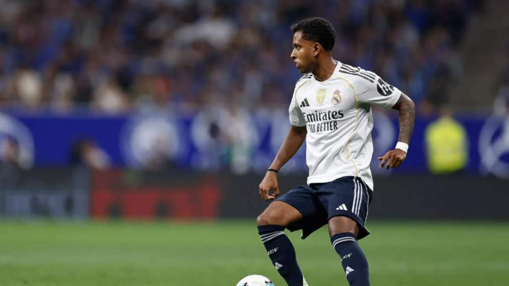 Rodrygo durante el Oviedo Real Madrid