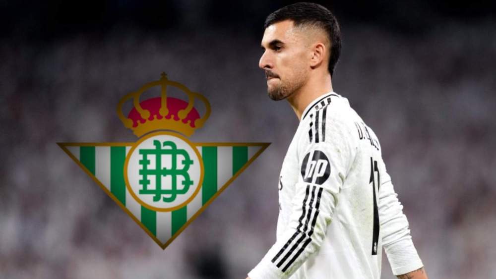 Dani Ceballos con escudo Betis Dani Ceballos con escudo Betis