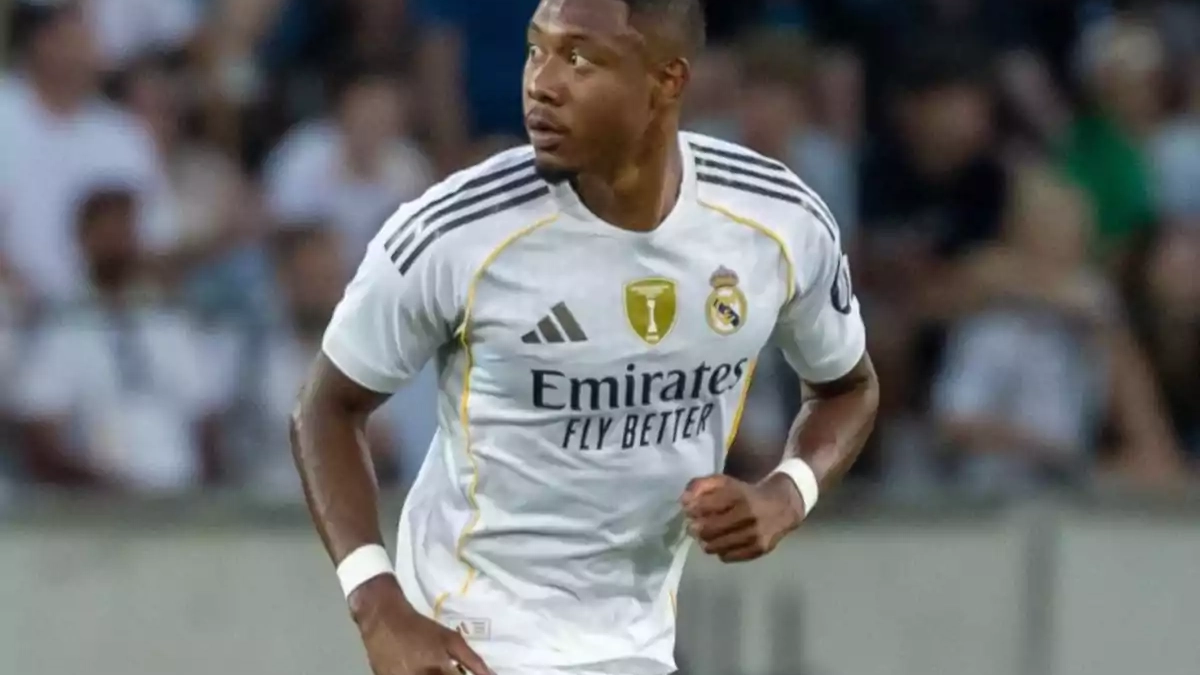 Alaba frente al Tirol Alaba frente al Tirol