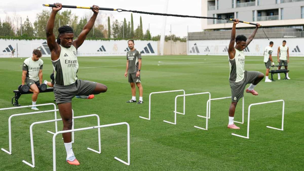 Eduardo Camavinga y Vinicius Jr Eduardo Camavinga y Vinicius Jr