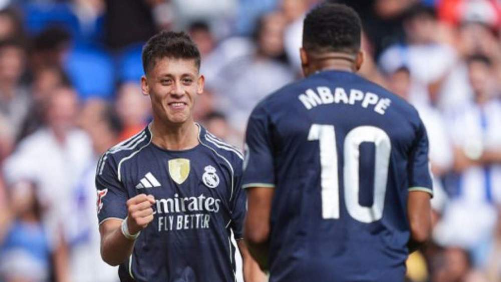 Mbappé celebrando su gol junto a Arda Güler
