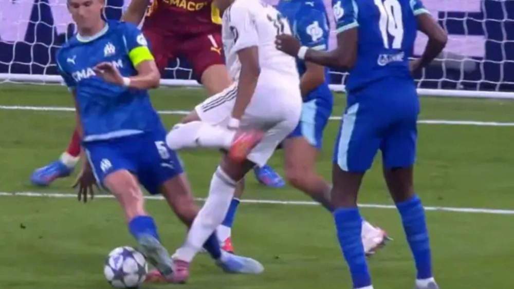 mbappe no penalti plantillazo