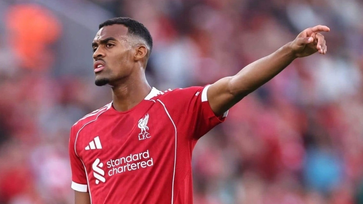 gravenberch liverpool partido gravenberch liverpool partido