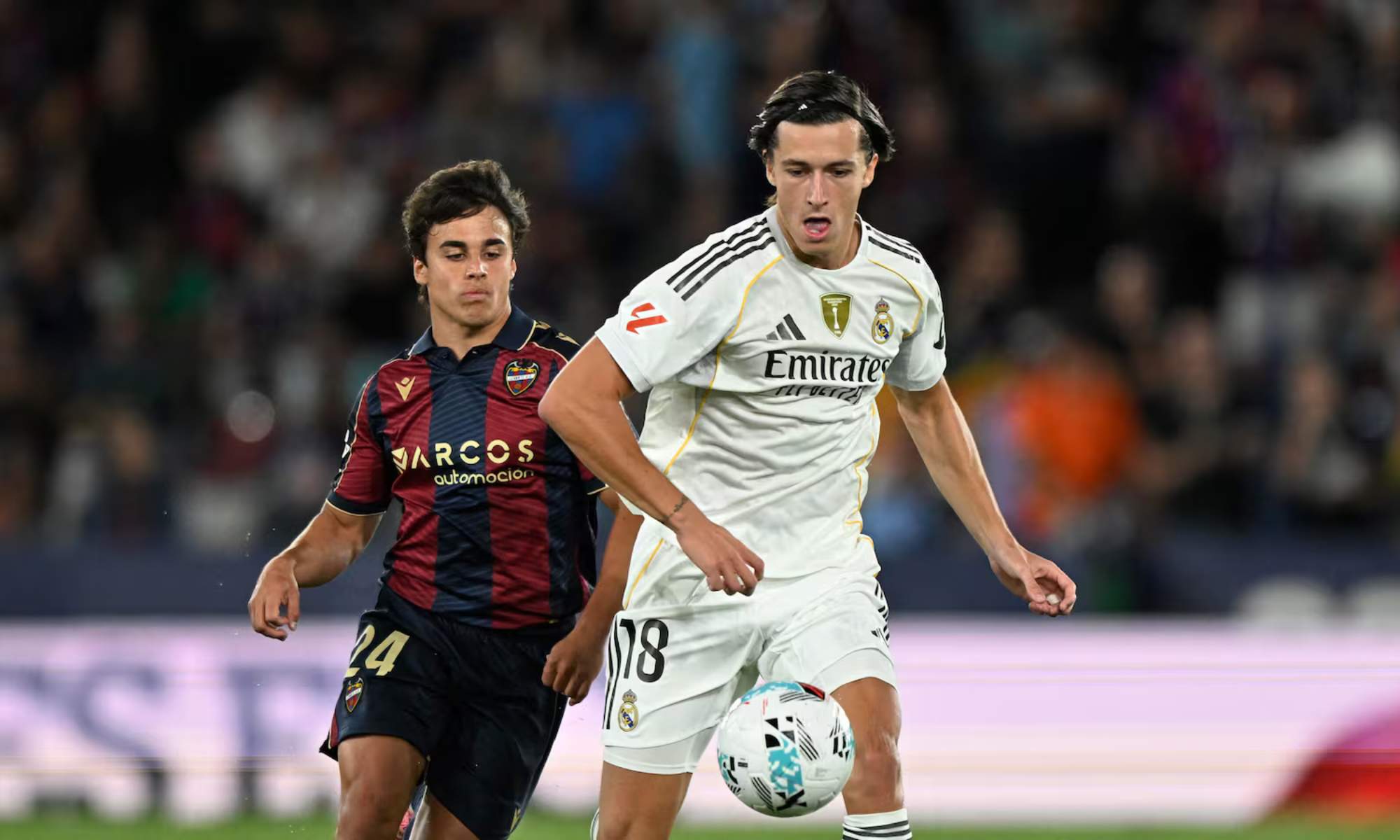 Álvaro Carreras consiguió un récord en su séptimo partido con el Real Madrid ante el Levante, ante el que jugó como central.