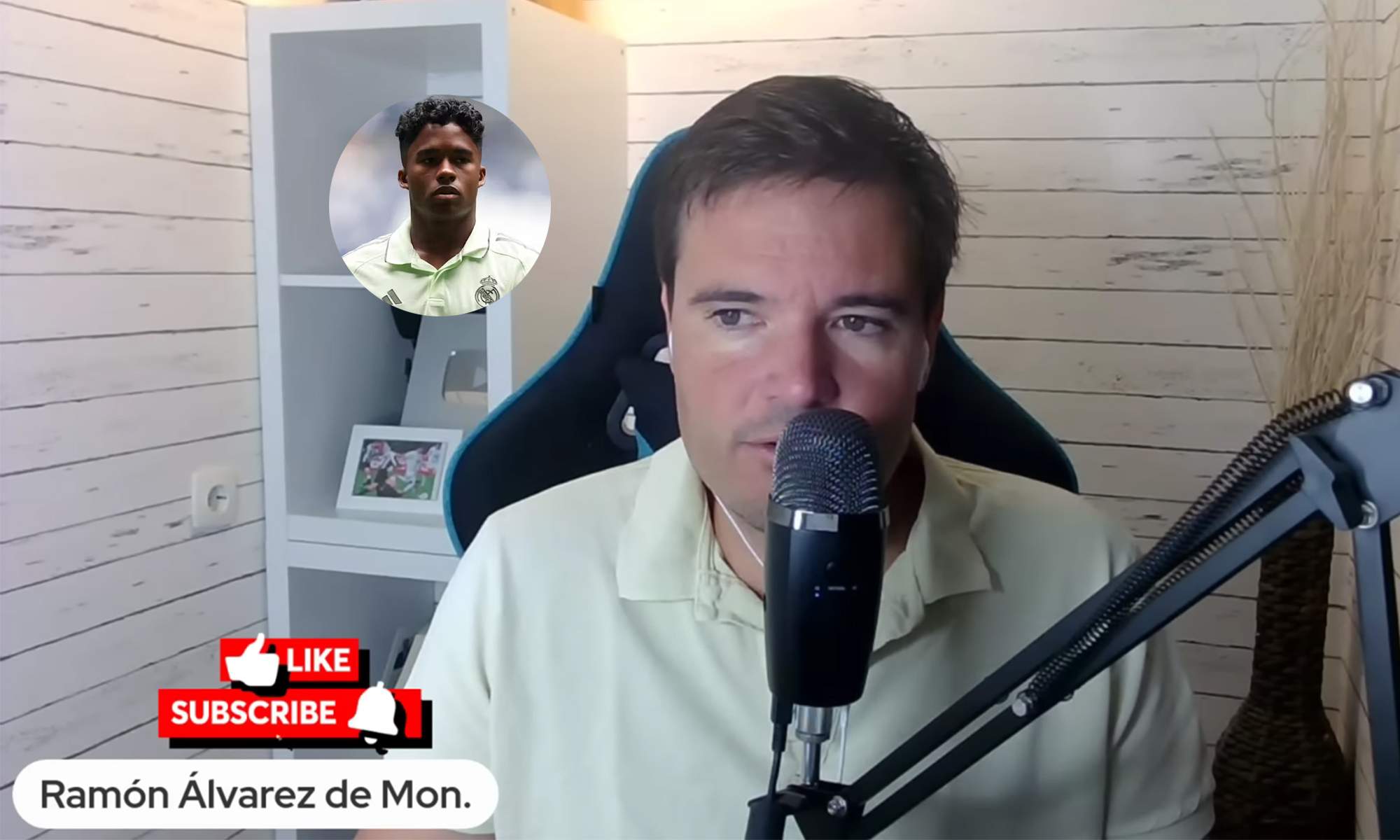Ramón Álvarez de Mon y una foto de Endrick. 