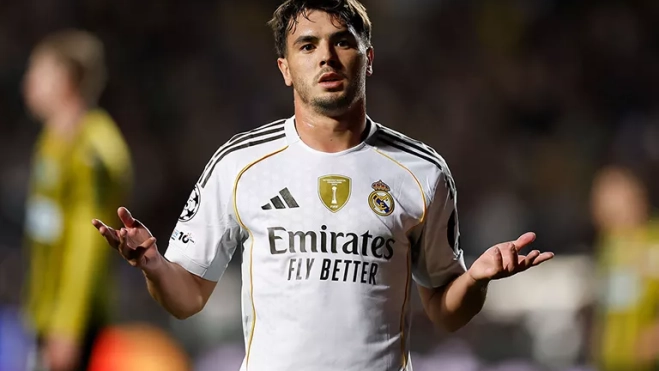 Brahim celebrando su gol frente al Kairat Almaty Brahim celebrando su gol frente al Kairat Almaty