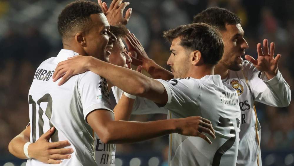 jugadores real madrid gol