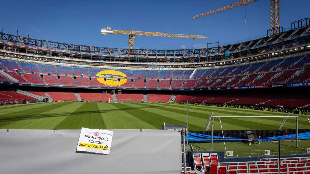 El retraso en las obras del Camp Nou es otro problema añadido que tiene el Barça, cuyos intereses de esta remodelación aumentan día a día. El retraso en las obras del Camp Nou es otro problema añadido que tiene el Barça, cuyos intereses de esta remodelación aumentan día a día.