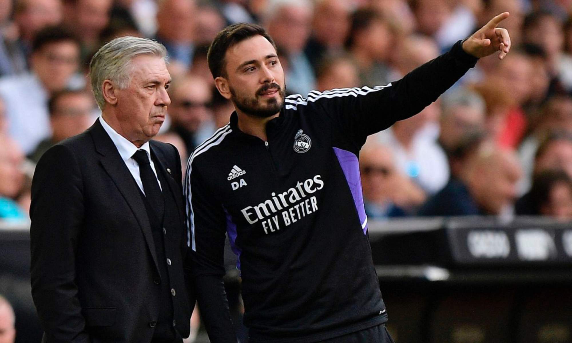 Carlo y Davide Ancelotti, durante un partido del Real Madrid de hace dos temporadas.