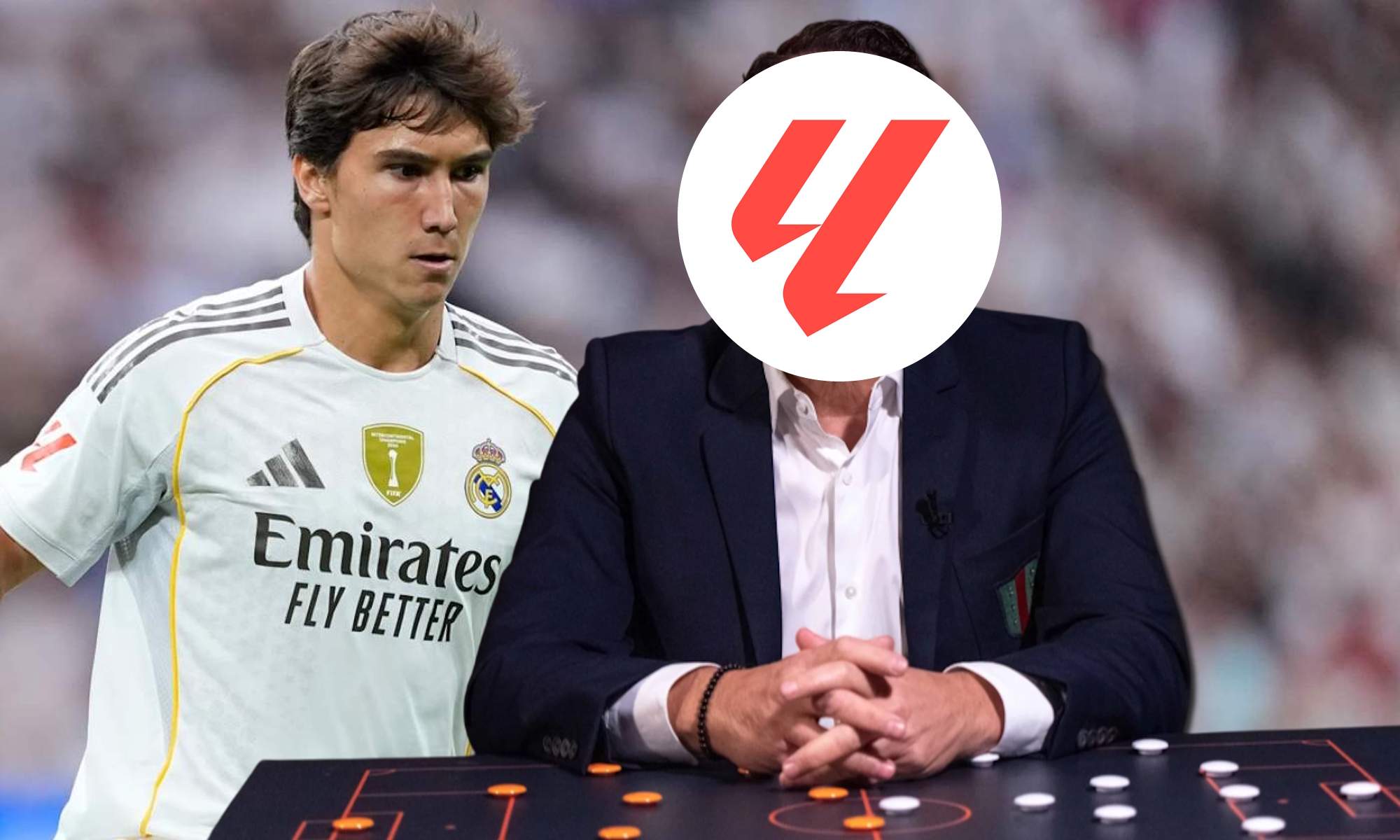 Gonzalo con el Real Madrid y entrenador de Primera tapado por logo de La Liga