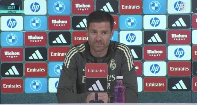 Xabi Alonso en rueda de prensa