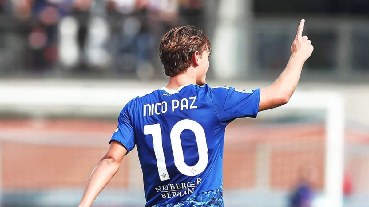 Nico Paz con el Como esta temporada