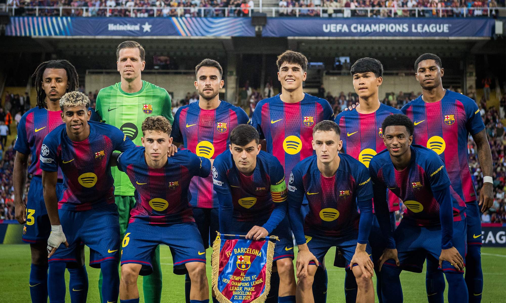 El once del Barcelona en el último partido que disputaron. El once del Barcelona en el último partido que disputaron.