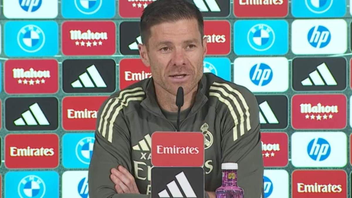 Xabi Alonso en rueda de prensa