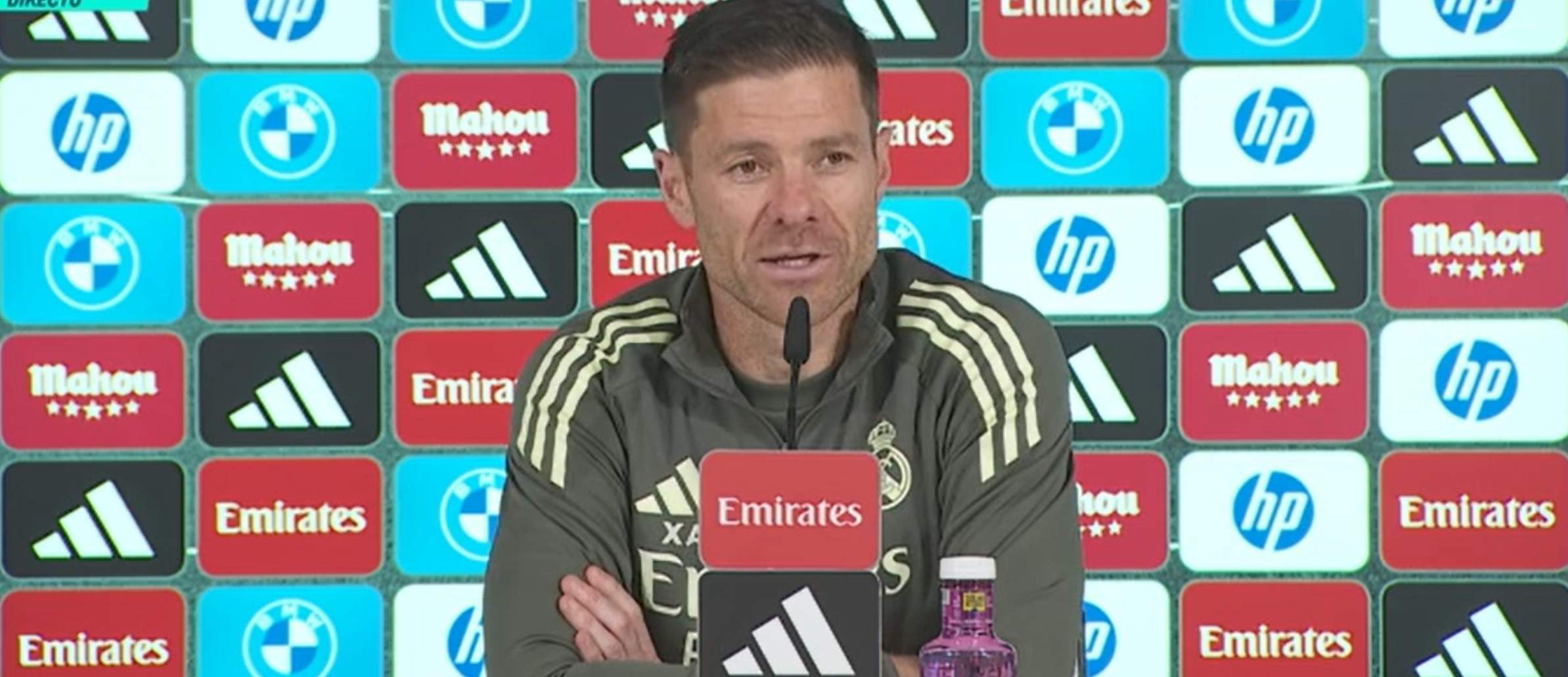 Xabi Alonso en rueda de prensa