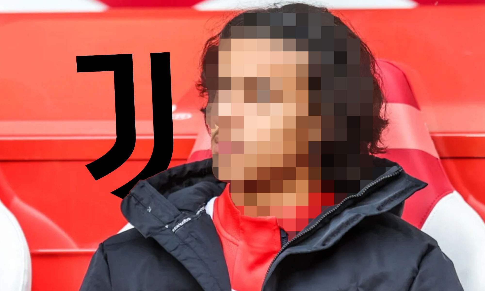 Jugador incognito con escudo Juventus