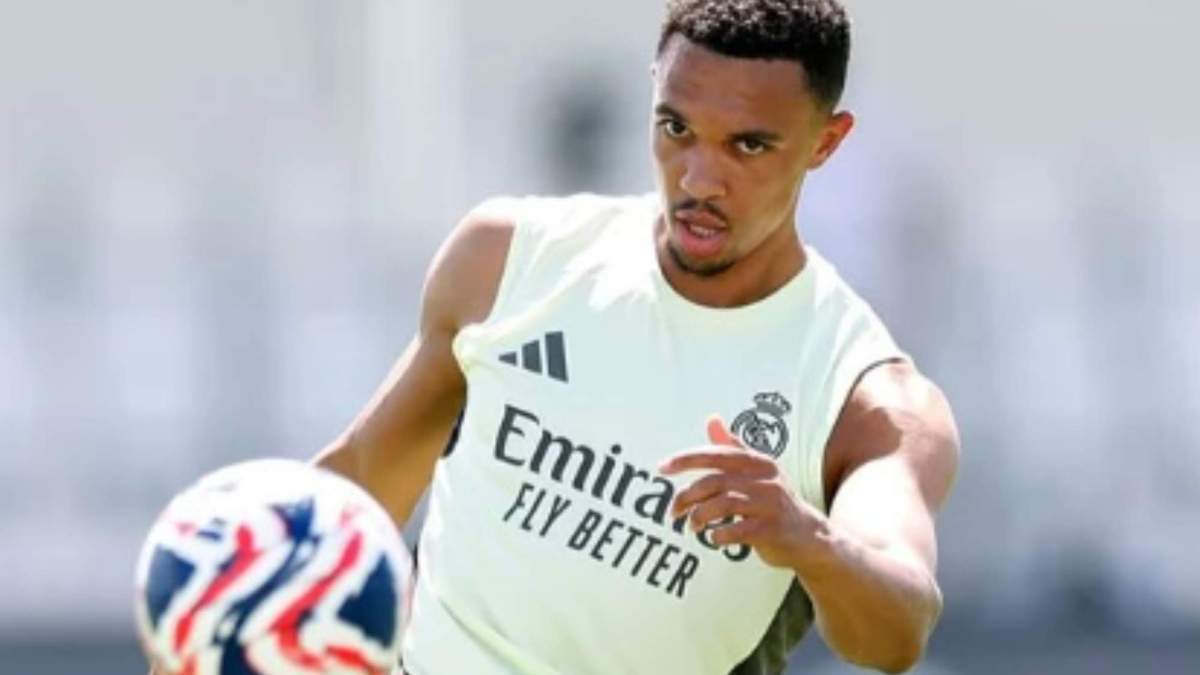 Trent entrenando con el Real Madrid Trent entrenando con el Real Madrid