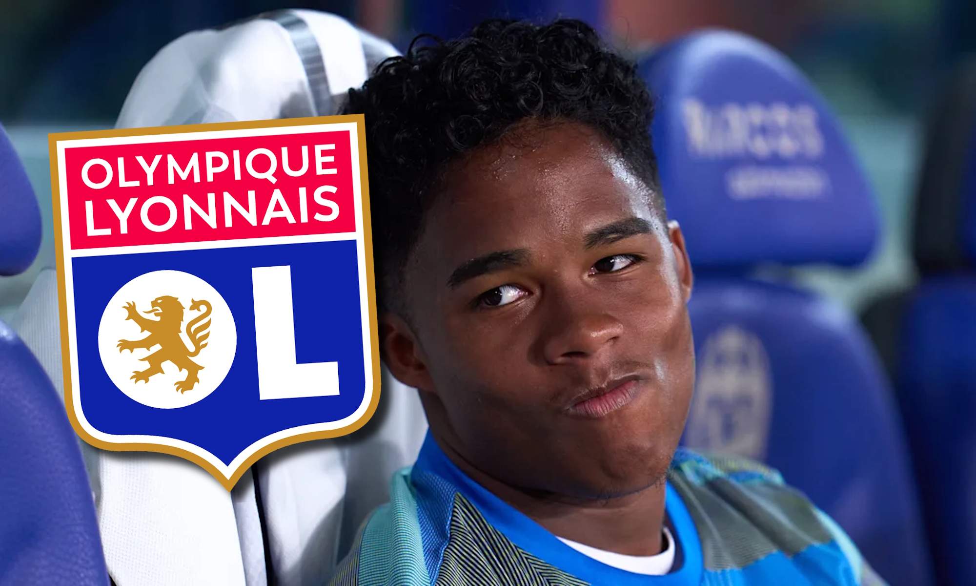 Endrick en el banquillo y escudo del Lyon