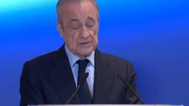 Florentino Pérez en el acto de la bota de oro de Mbappé Florentino Pérez en el acto de la bota de oro de Mbappé