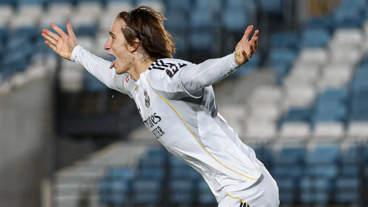 Joan Martínez celebrando un gol con el Real Madrid Castilla. Joan Martínez celebrando un gol con el Real Madrid Castilla.