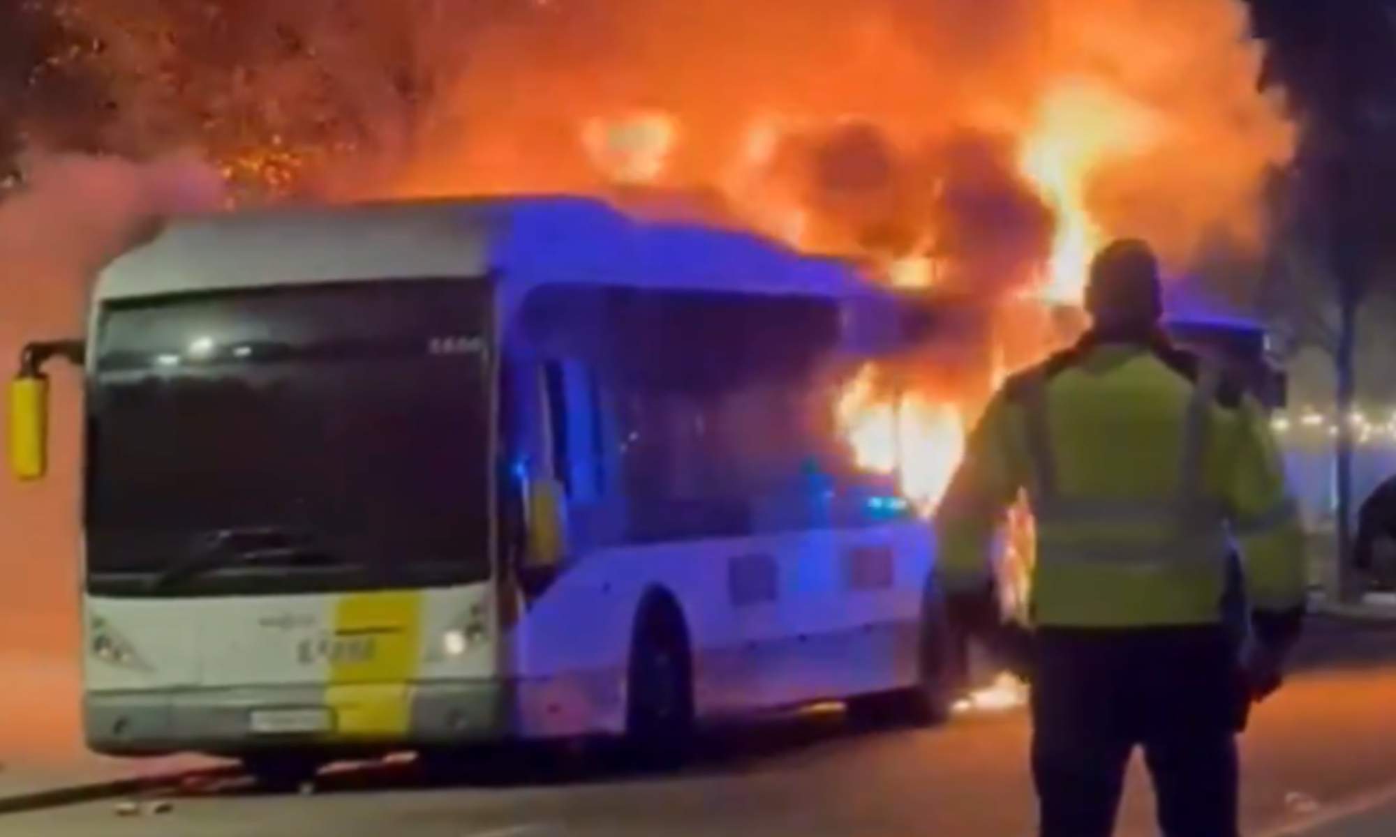Los aficionados del FC Barcelona la lían en Bélgica antes del partido de su equipo contra el Brujas