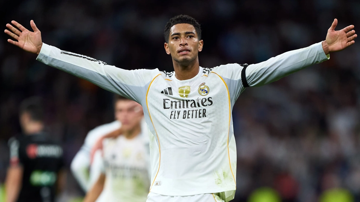 Jude Bellingham jugando un partido con el Real Madrid. Jude Bellingham jugando un partido con el Real Madrid.