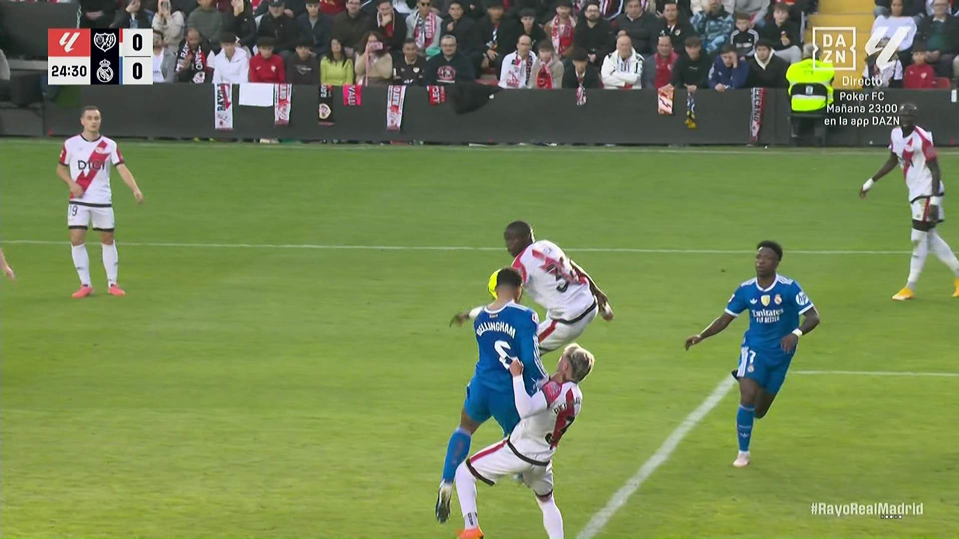 No se vio en televisión, el penalti a Bellingham en Vallecas que reclamó Xabi