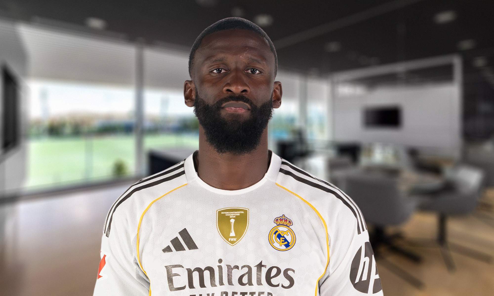 Antonio Rüdiger en un despacho del Real Madrid. Antonio Rüdiger en un despacho del Real Madrid.