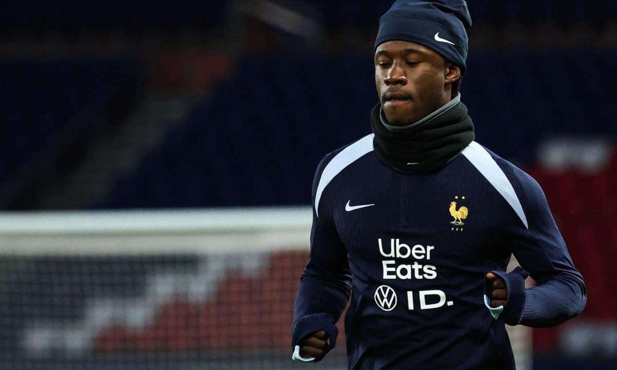 Camavinga entrenando con Francia