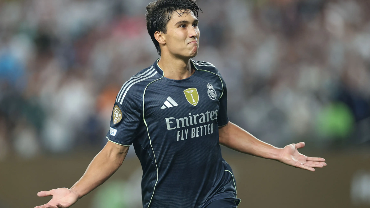 Gonzalo García con el Real Madrid Gonzalo García con el Real Madrid