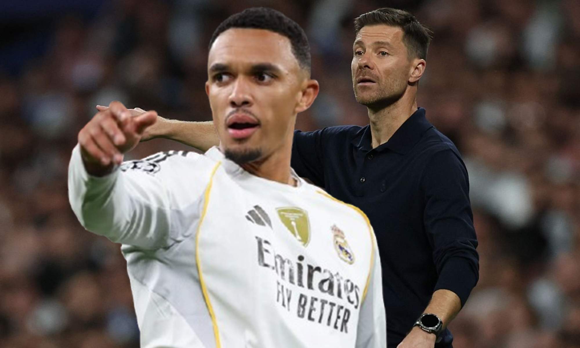 Trent Alexander-Arnold con la camiseta del Real Madrid y Xabi Alonso durante un partido.