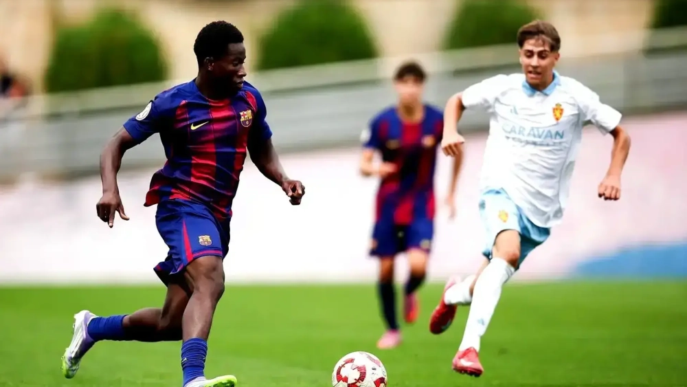 Ebrima Tunkara frente al Zaragoza