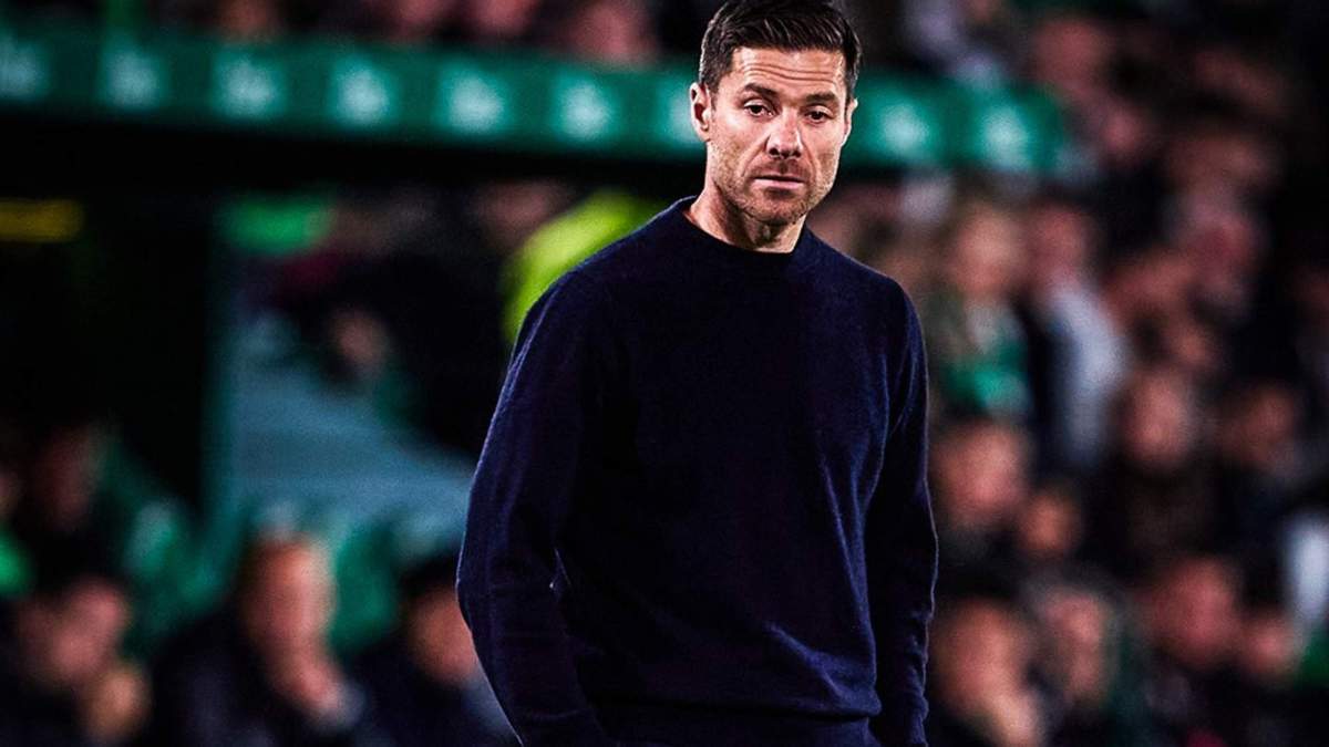 Xabi Alonso durante el Elche Real Madrid