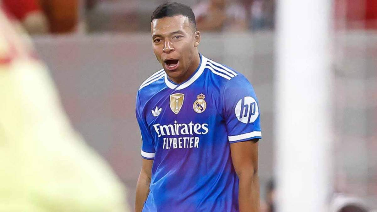 real madrid kylian mbappe primer poker champions league
