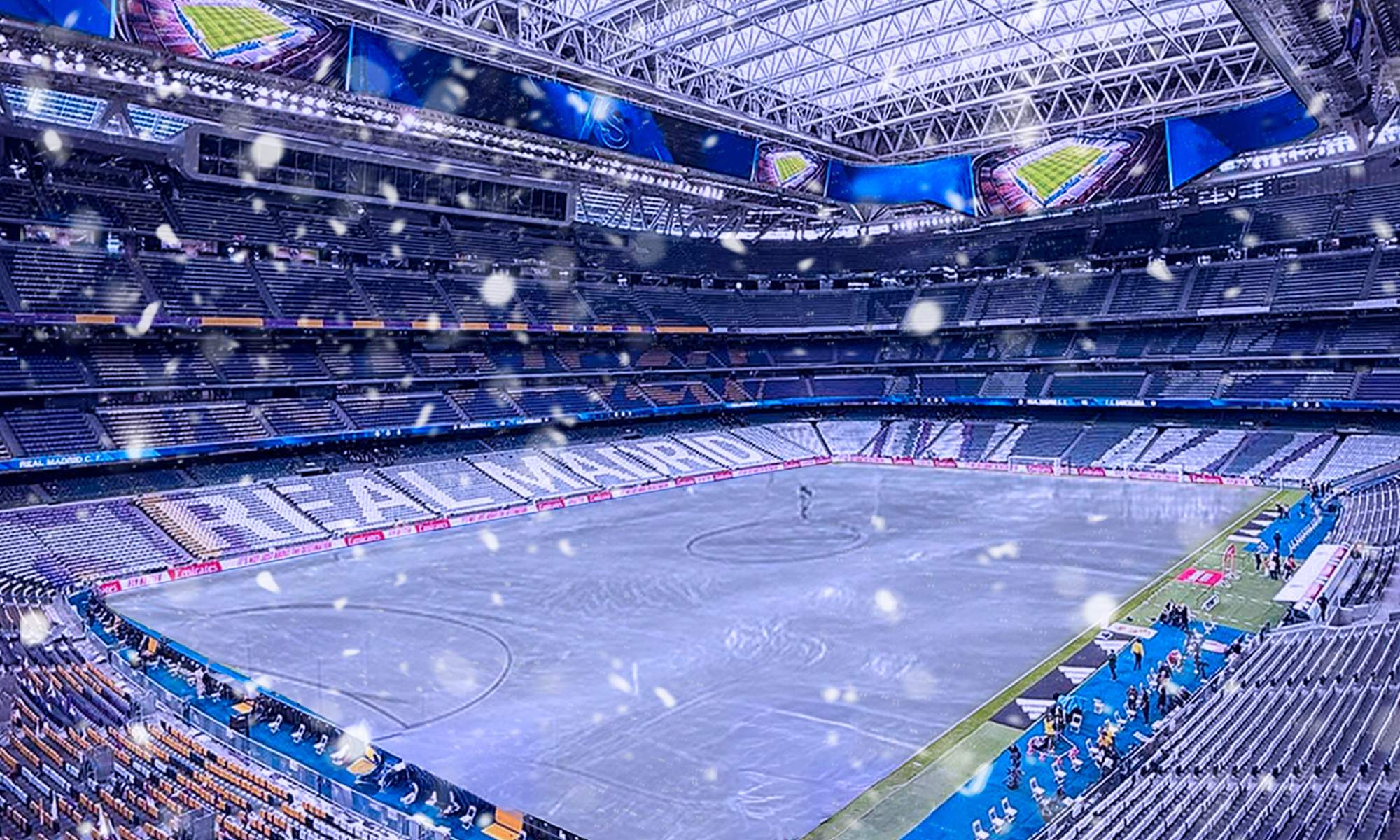 Santiago Bernabéu blanco en Navidad. 