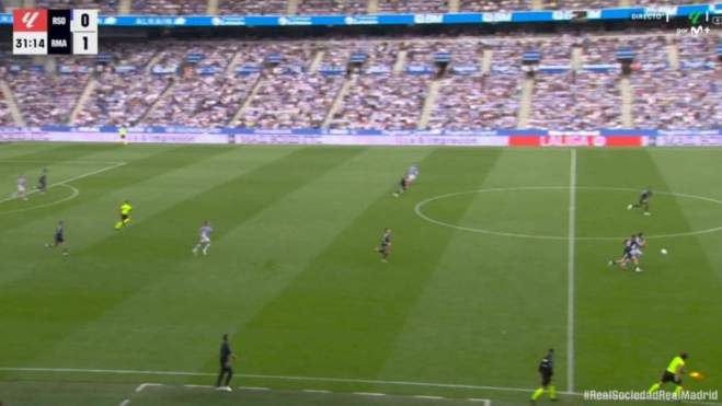 Roja a Huijsen ante la Real Sociedad Roja a Huijsen ante la Real Sociedad