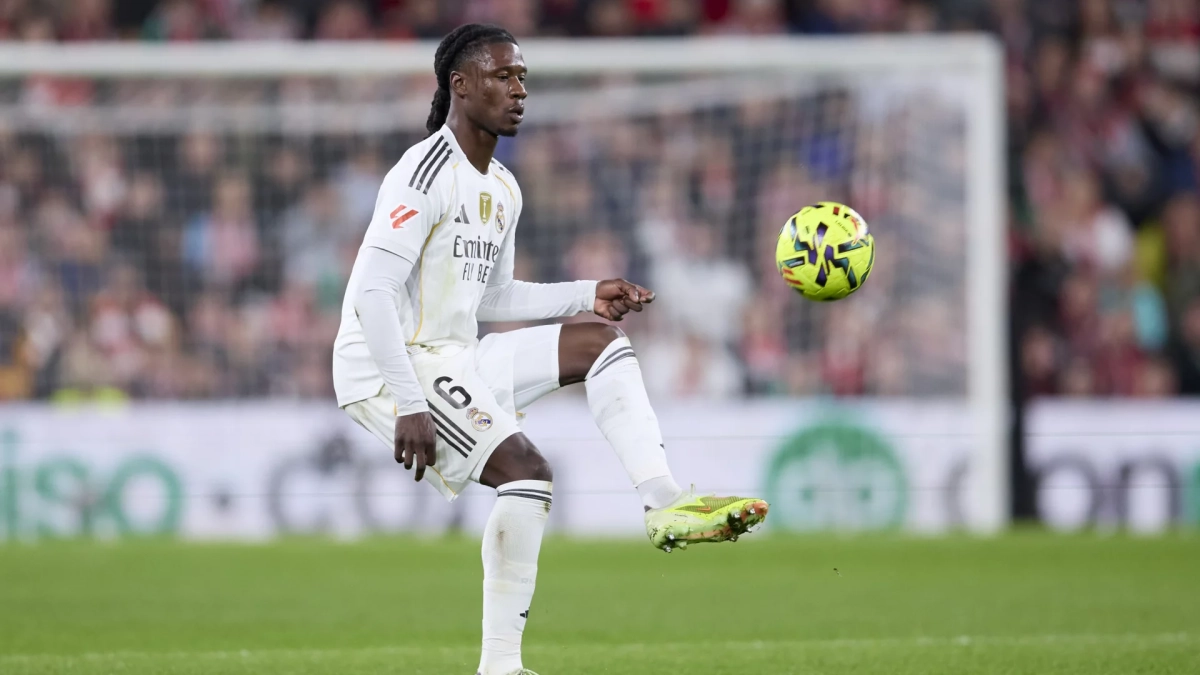 Eduardo Camavinga disputando un partido con el Real Madrid. Eduardo Camavinga disputando un partido con el Real Madrid.