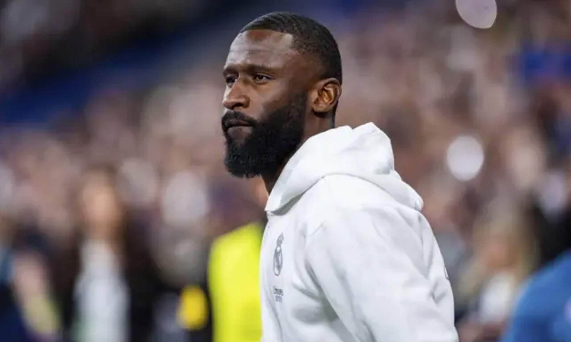 Antonio Rüdiger antes de empezar un partido con el Real Madrid. 