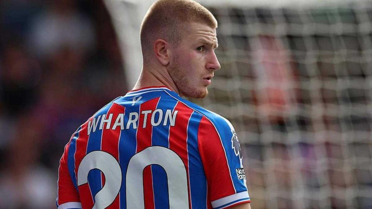 Adam Wharton en un partido del Crystal Palace Adam Wharton en un partido del Crystal Palace