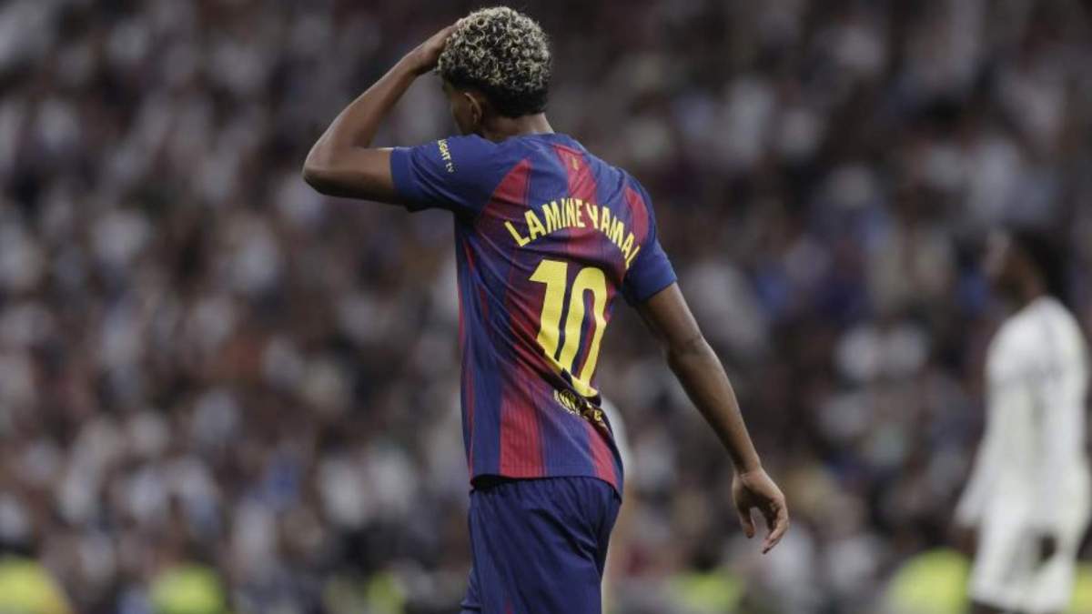 Lamine Yamal durante el Clásico del Bernabéu