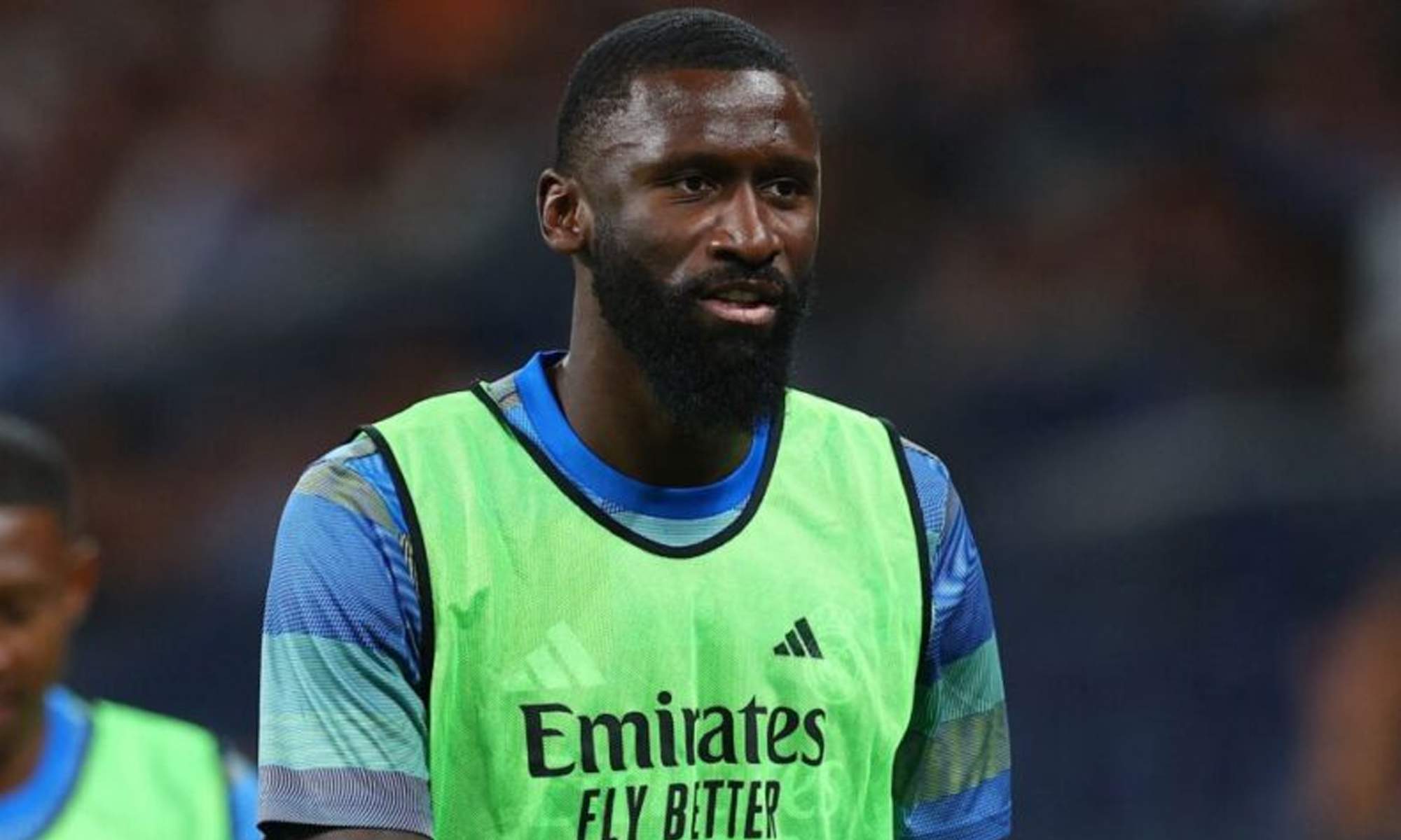 Rüdiger durante un calentamiento del Real Madrid. 