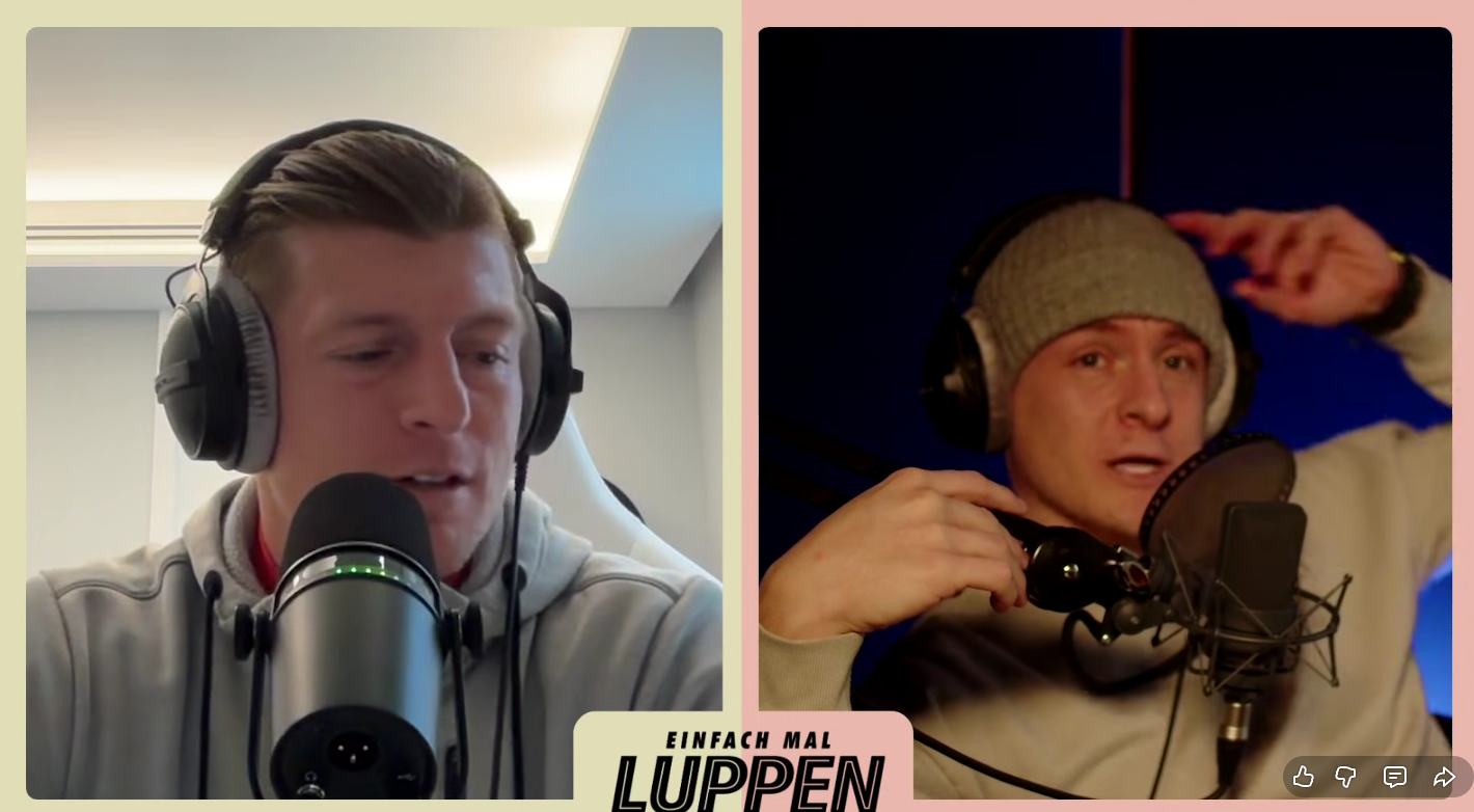 Toni Kroos y su hermano en un podcast.