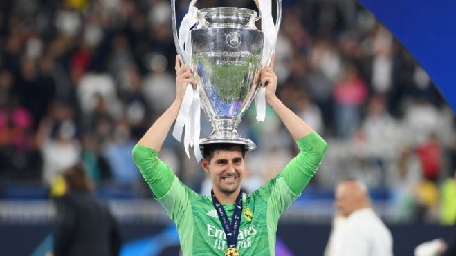 Thibaut Courtois final de Champions League 4 990x698 Thibaut Courtois final de Champions League 4 990x698