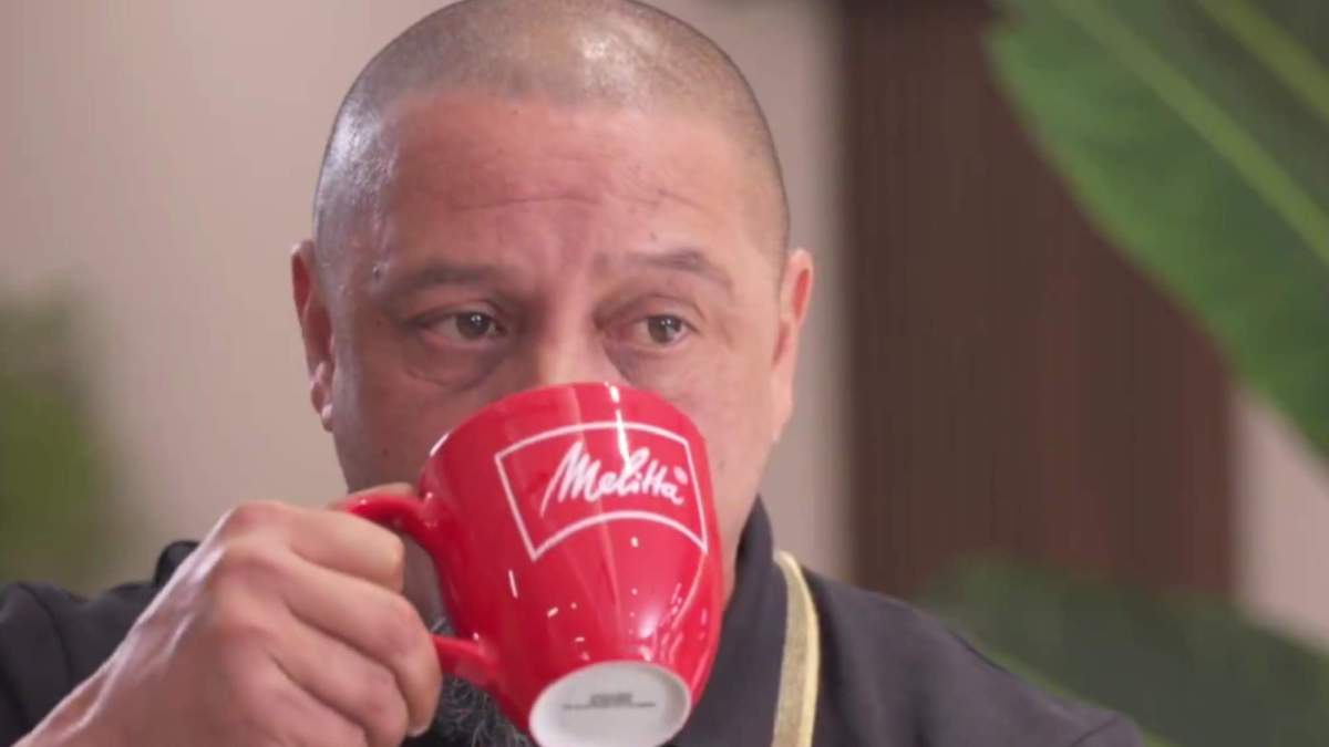 Roberto Carlos durante el vídeo para las redes sociales del Real Madrid