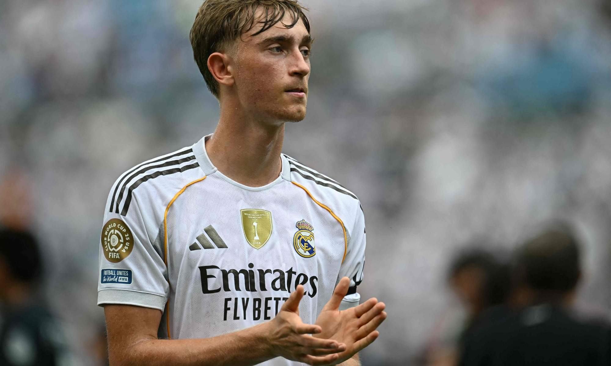 Dean Huijsen con el Real Madrid