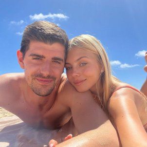 thibaut courtois y mishel gerzig