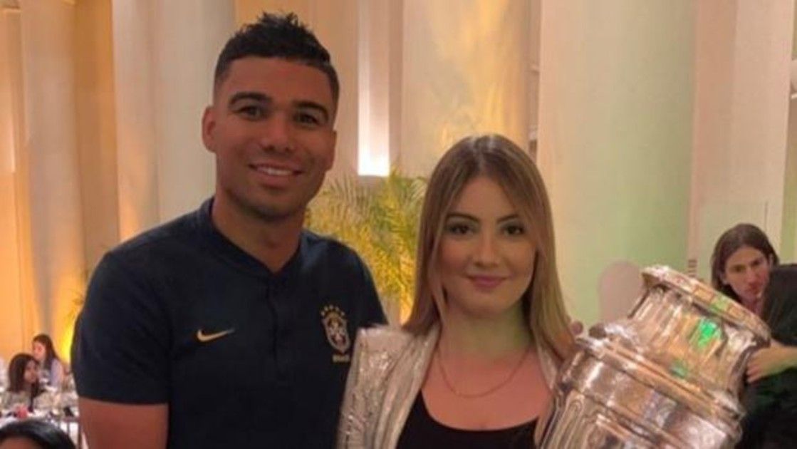 casemiro y su mujer