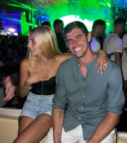 Thibaut Courtois y Mishel Gerzig